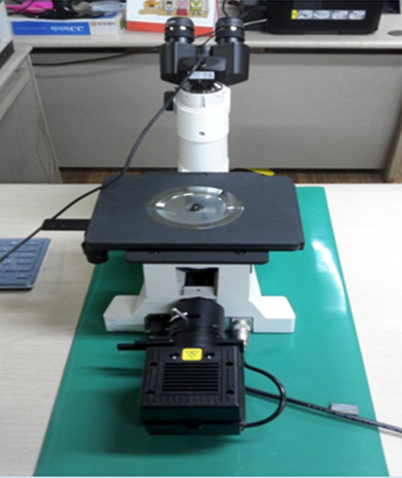 Metallurgical Microscope